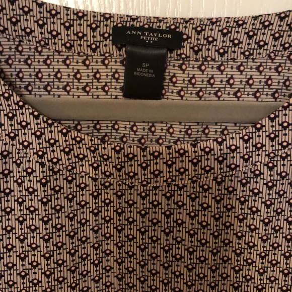 Ann Taylor Print Top - Picture 3 of 8